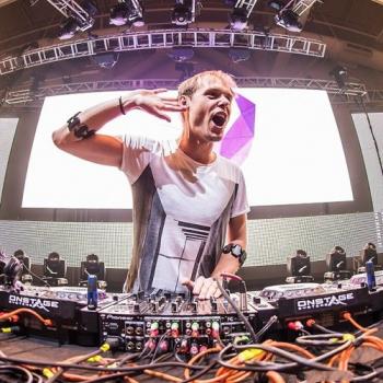 Armin van Buuren - A State Of Trance Episode 720